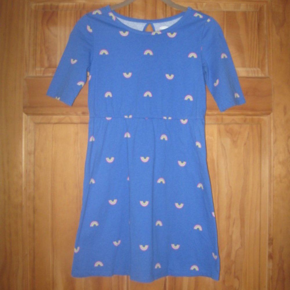 5/$30 Girls Old Navy Blue with Rainbows Short Sleeve Dress